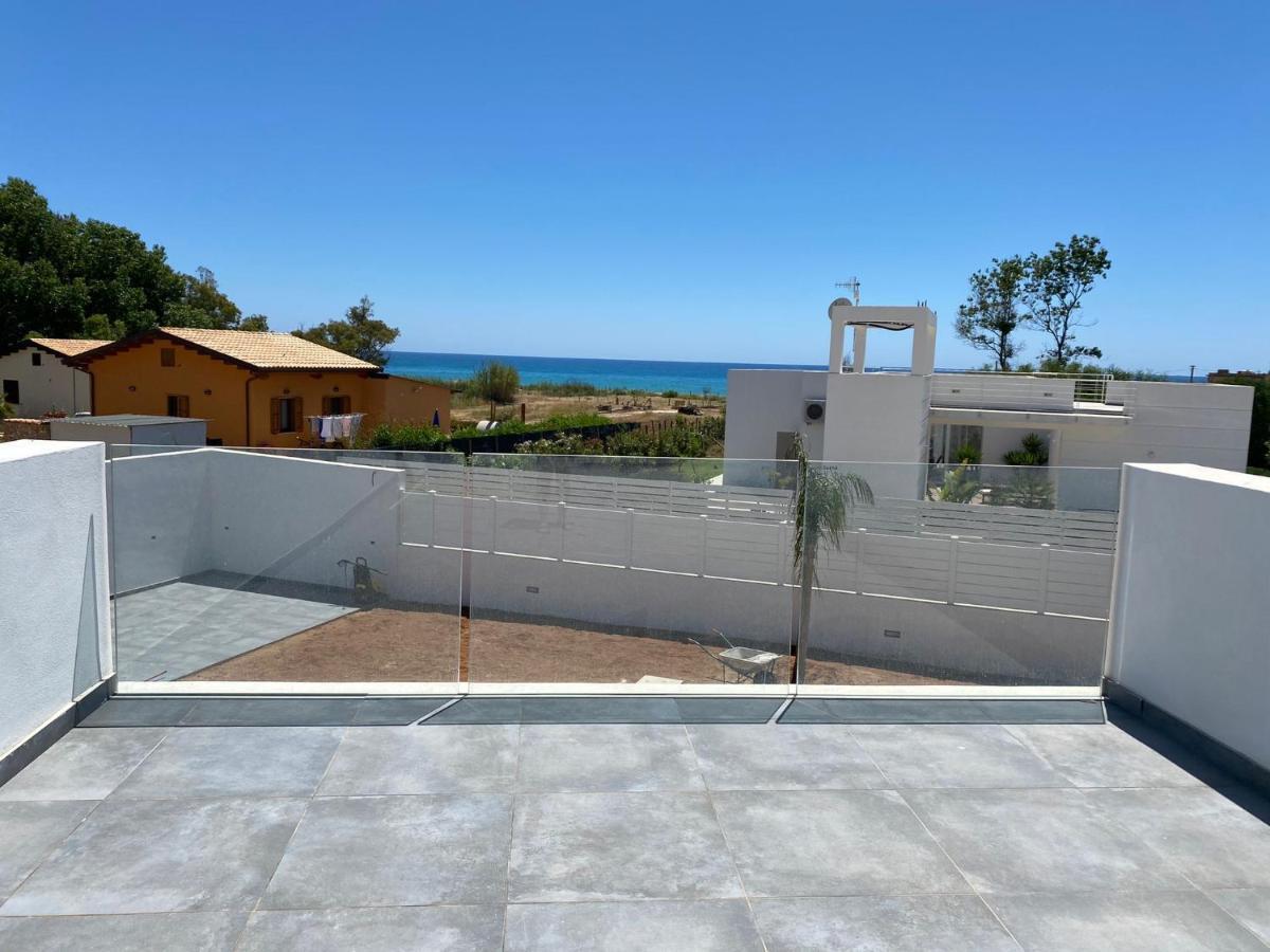 Villa La Perla Bianca Porto Palo Esterno foto