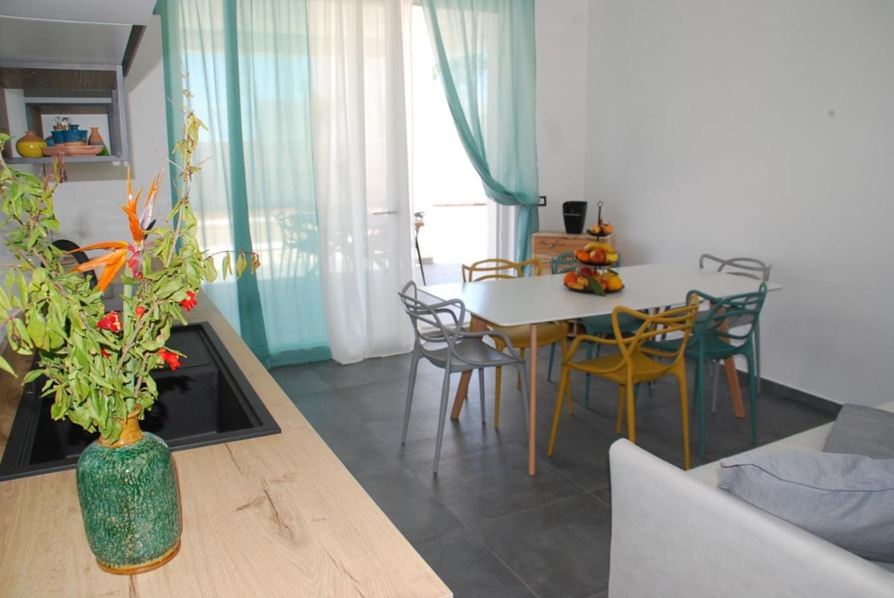 Villa La Perla Bianca Porto Palo Esterno foto