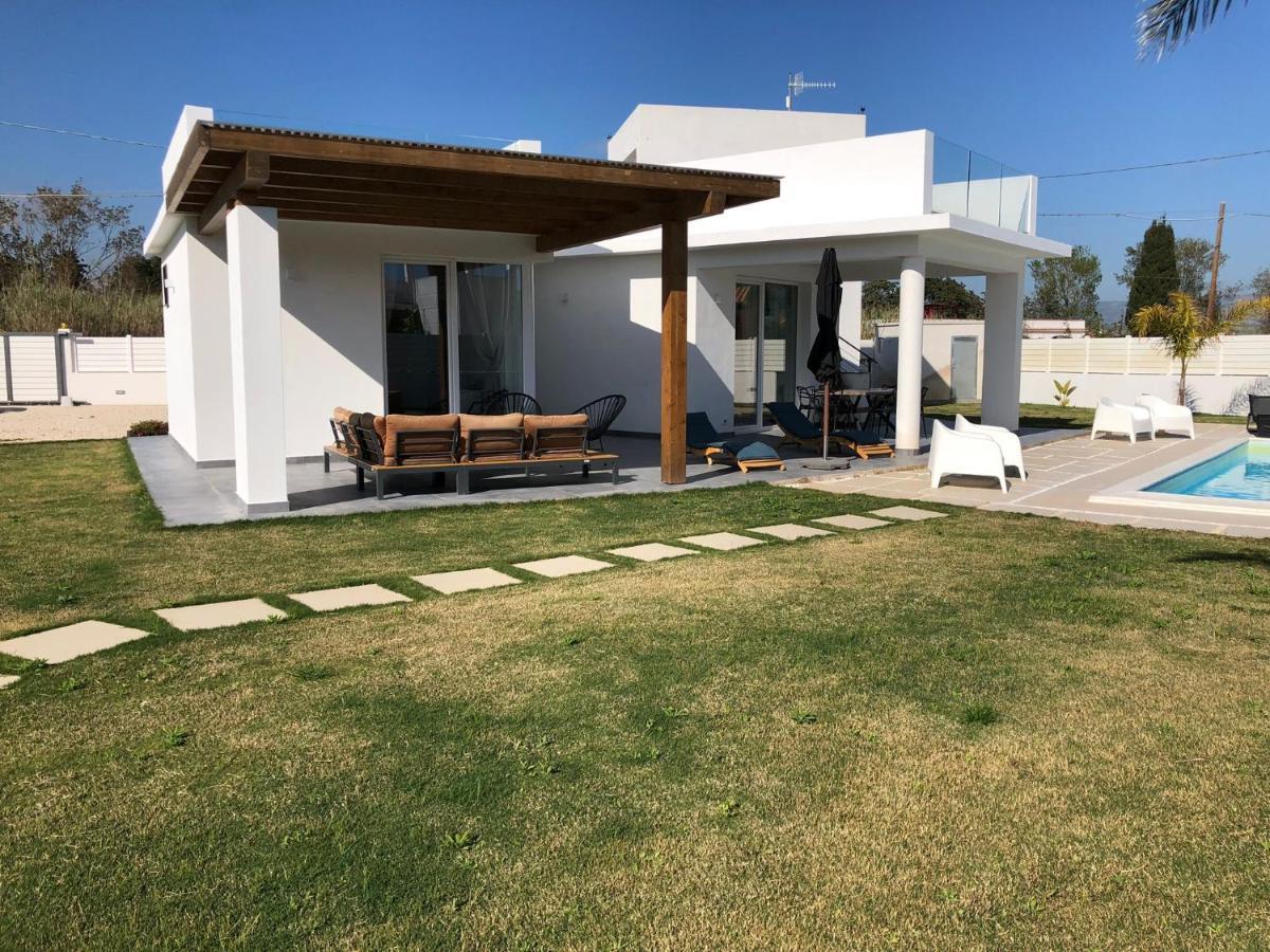 Villa La Perla Bianca Porto Palo Esterno foto