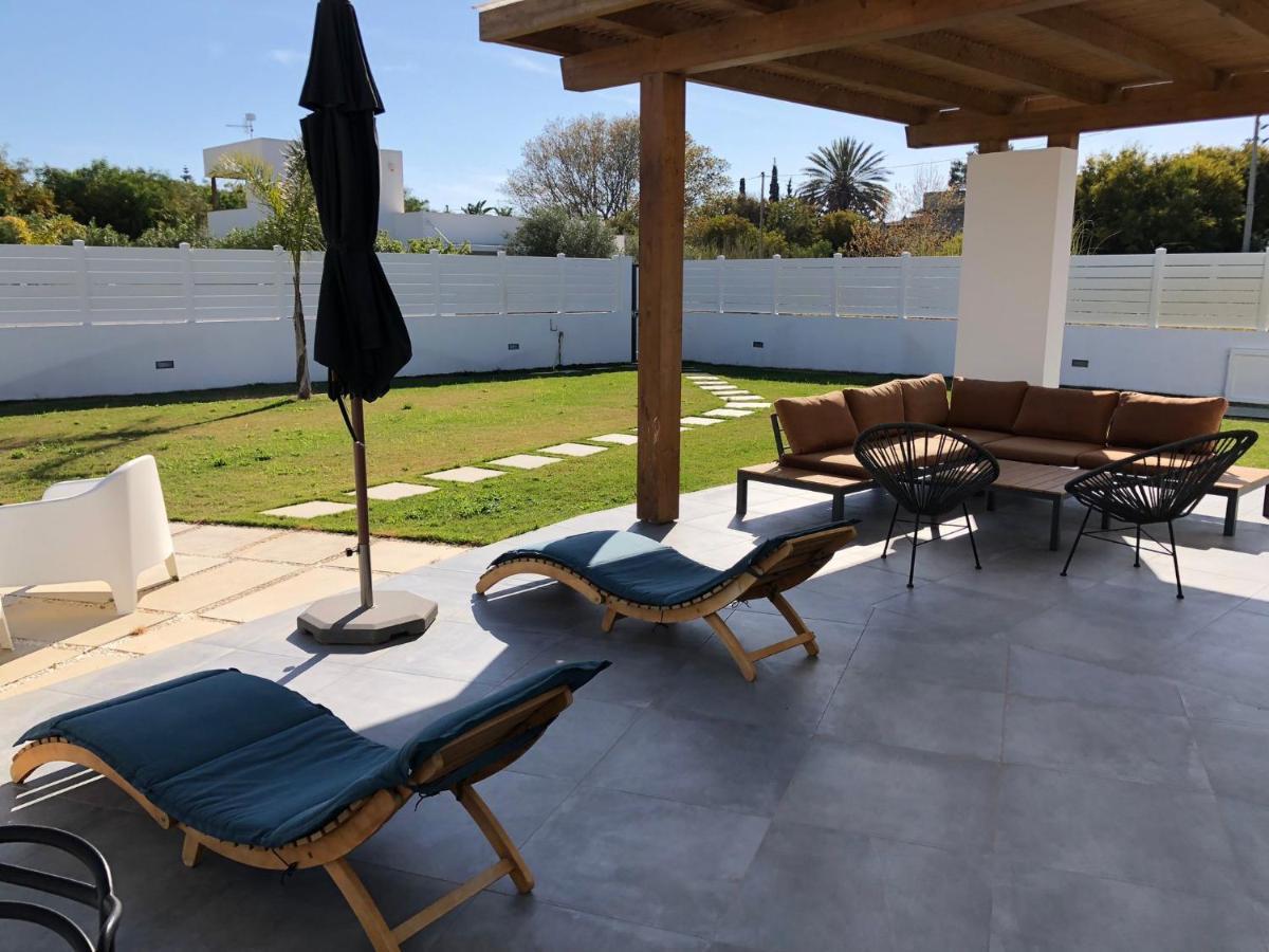 Villa La Perla Bianca Porto Palo Esterno foto
